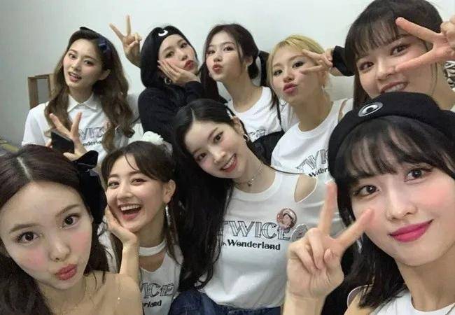 她们能否守住top女团的位置 6月回归的赢家会是谁 Cube要抛弃clc 相雅