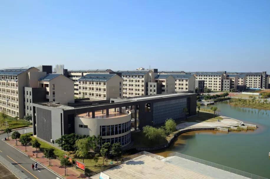 学考150分以下还在苦等补录?其实你还有这些好路可走