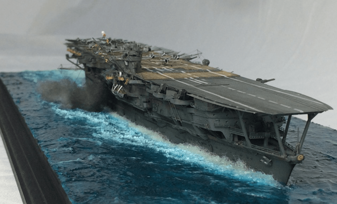 留园网 在众人的怒视下 雪风号又单独回港了 二战中专克队友的护卫舰 6park Com