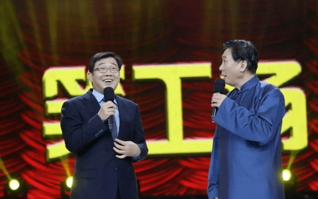 原创相声演员奇志直播收徒老艺术家侯耀华到场祝贺徒弟大兵缺席