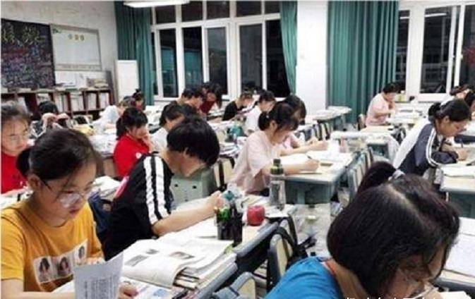 怎样学习能考清华北大 251b7684ca904613ba8a2337a44ebcc4.jpeg