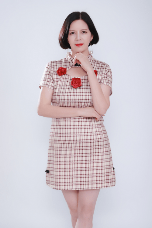 黄燕:演艺过往,回顾自己的演艺生涯_广告