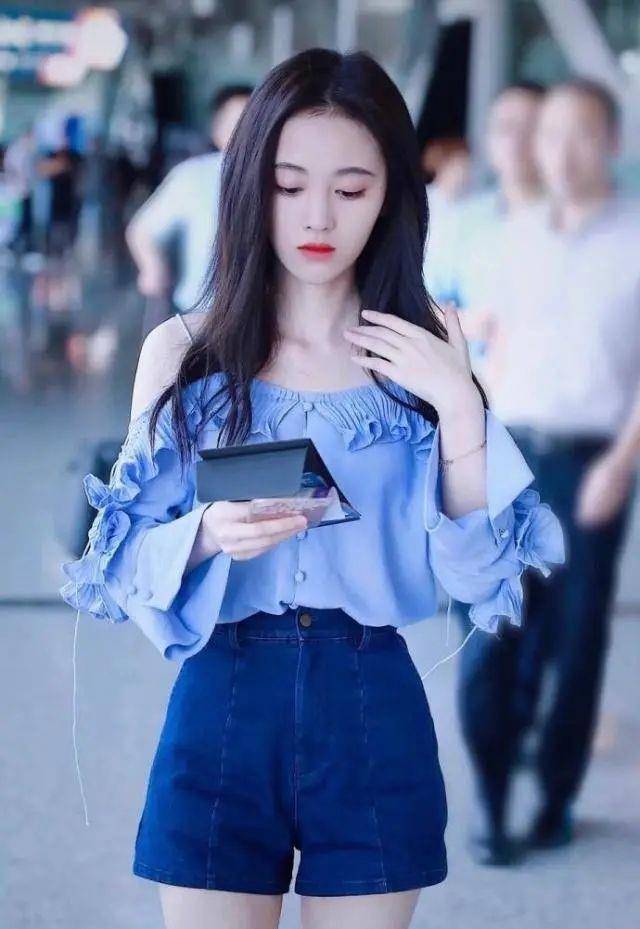 4cd741cf08bf44fbb556b8cb5edff501.jpeg
