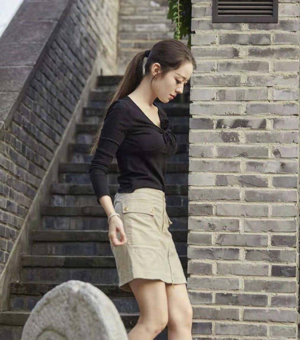 女仆装服饰样式 8b4a752a07db41d394d653340e20970a.jpeg