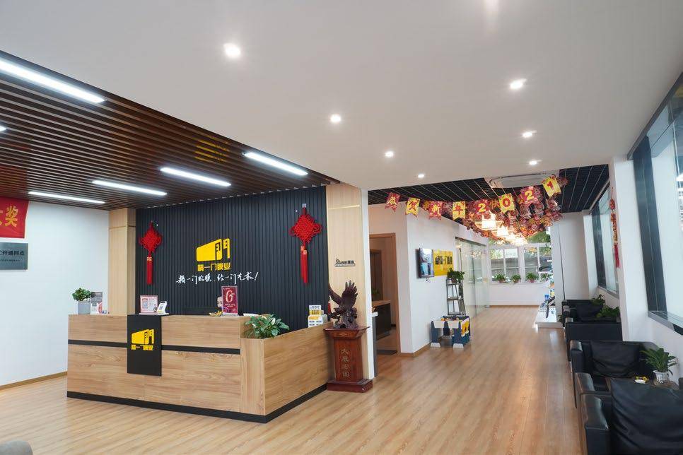 精一门标杆门店巡礼之合肥瑶海店一30版本装修让门店形象焕新升级