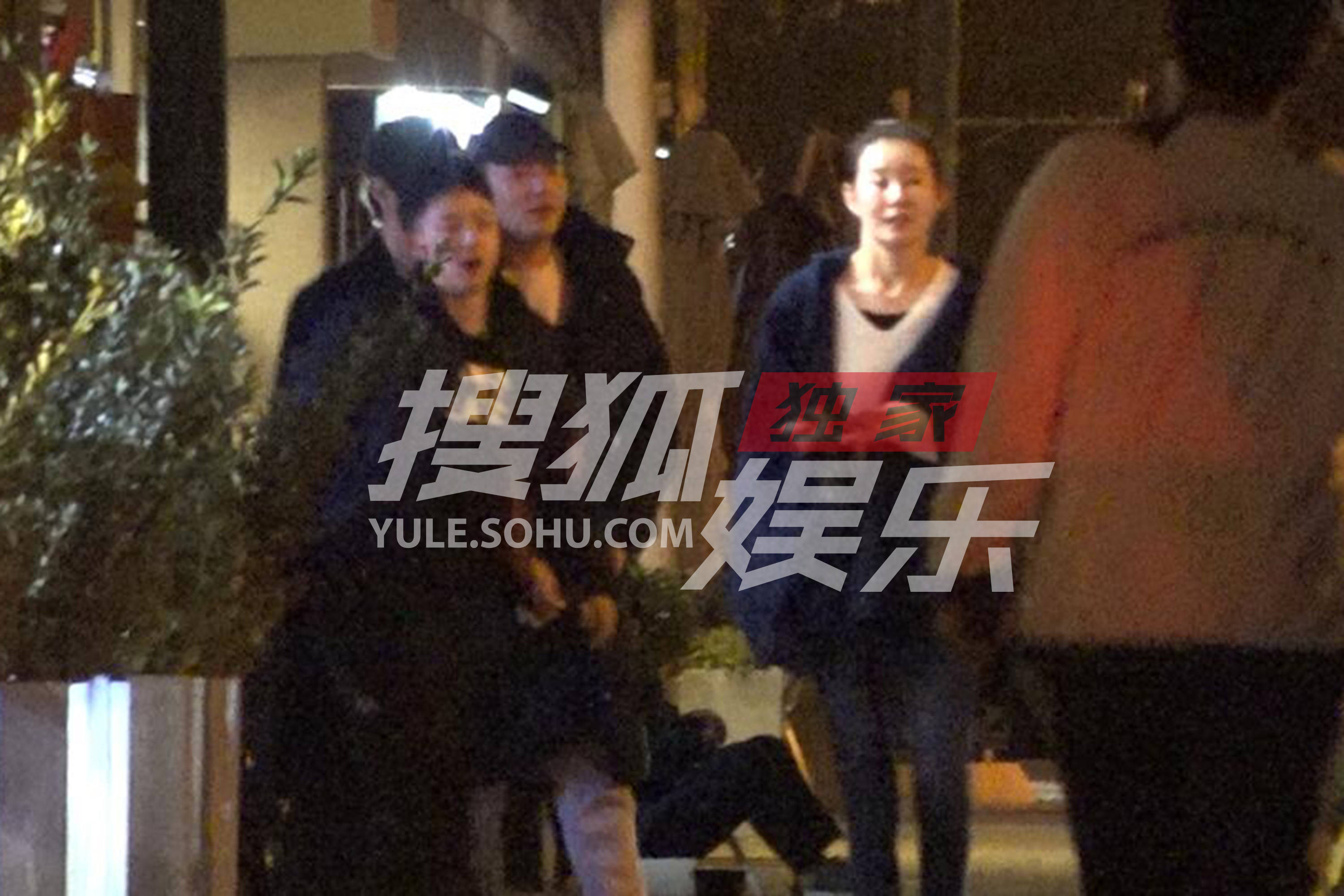 王宝强抛弃冯清换新女友?离开马蓉后他真是艳福不浅!