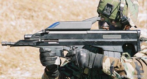 理想单兵作战武器oicwg11步枪但一切技术克服完毕,准备装备这种昂贵的