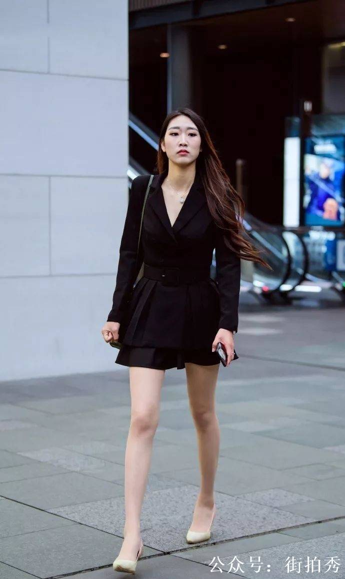 穿衣搭配小姐姐 f792ad926c844892aabd2c00b060f9b8.jpeg