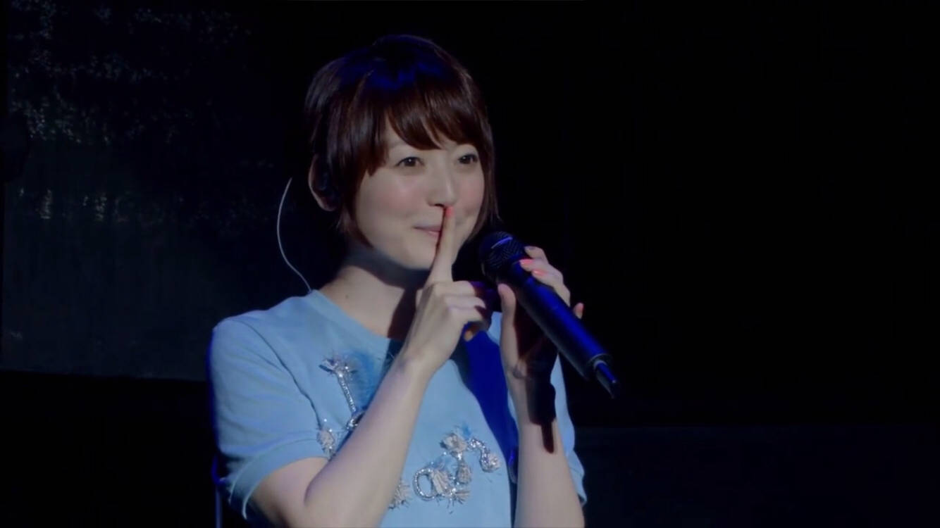 让日本宅男们疯狂追捧的花泽香菜到底是什么人物看完你就懂了