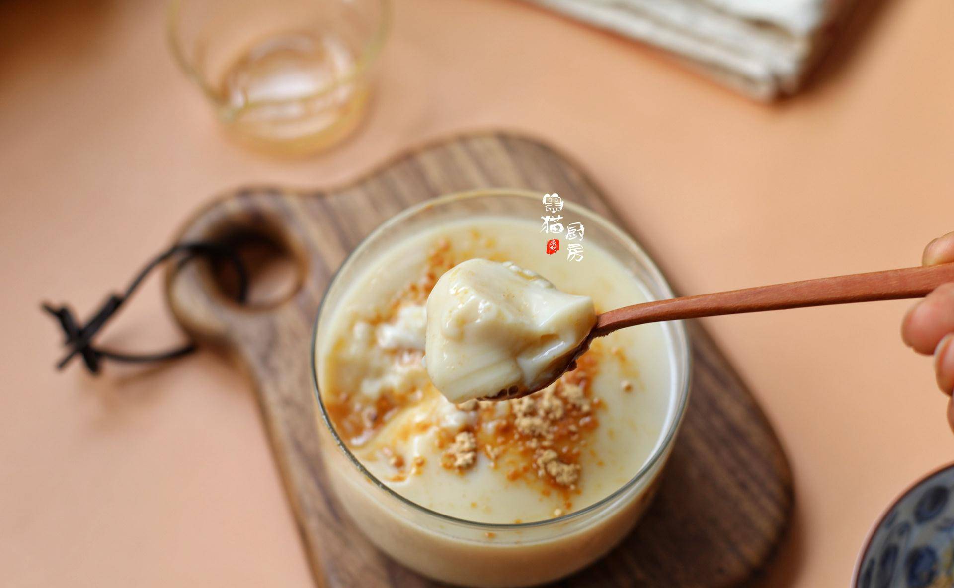 天热想吃布丁不用买教你在家做食材只有3样嫩滑又细腻好吃