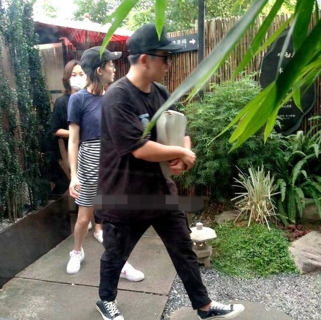 苗苗郑恺最近动态 b96406cecf3b4d69ae2430ab952dc2e3.jpeg