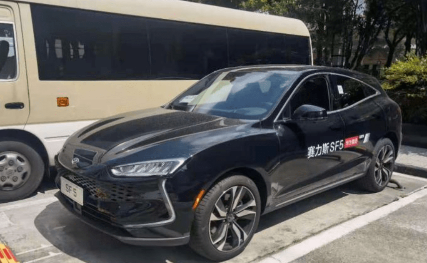 赛力斯汽车全称 ba5923a42a0b4cb2b744f5fec1233ea9.png