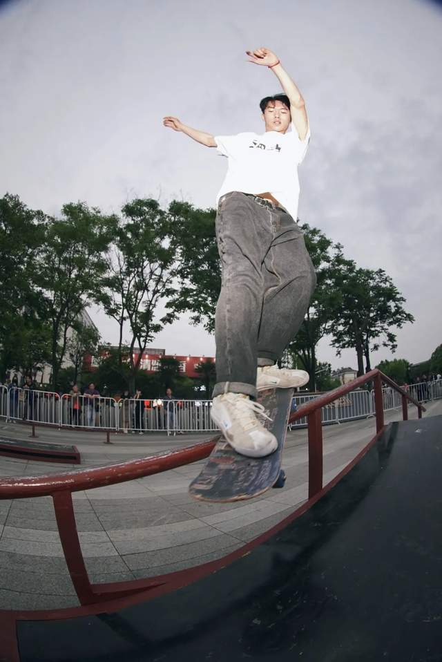 滑板之王挑战赛最终决赛躁点来袭!_陈高亮