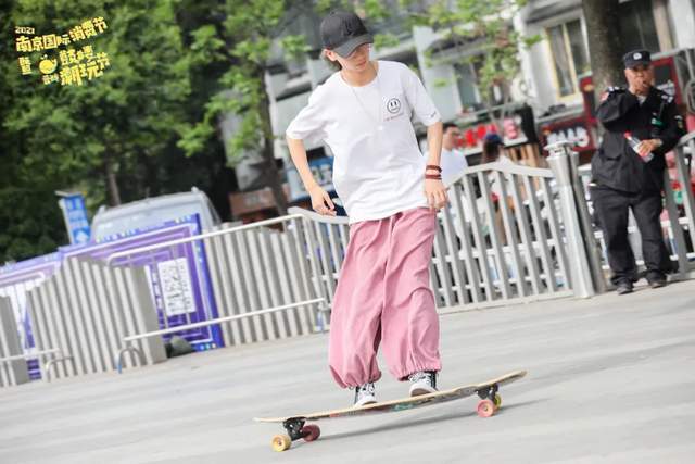 滑板之王挑战赛最终决赛躁点来袭!_陈高亮