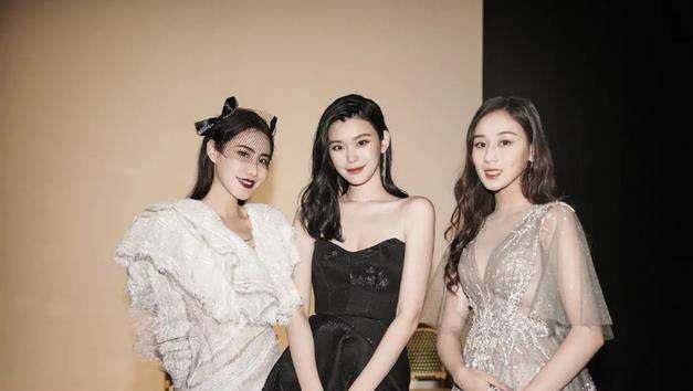窦骁婚纱照_窦骁何超莲婚纱照(3)