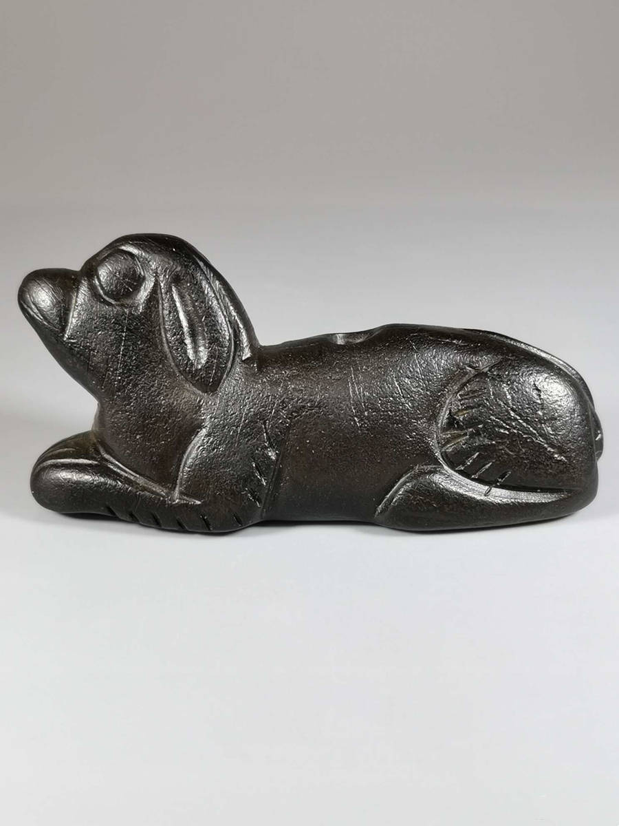 煤玉黑不溜秋的到底价值何在?别小看!价值优秀到吓你一跳!