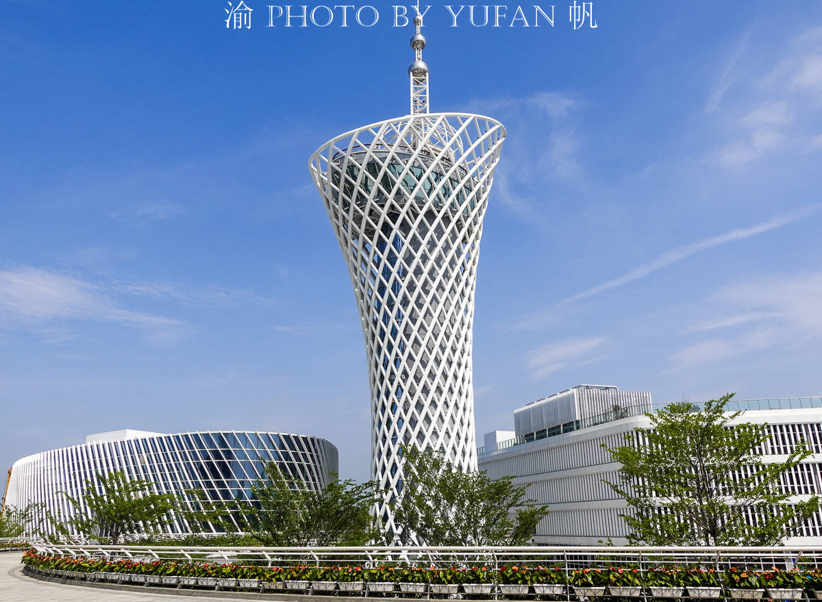 原创东莞惊现山寨小蛮腰外形与广州塔如出一辙仿佛缩小版的广州塔