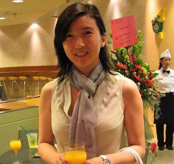 原创同女不同命王俪桥是李嘉诚唯一的儿媳梁洛施连生3子未进豪门