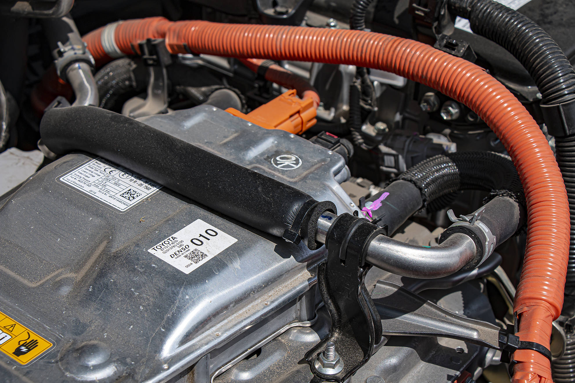 科技测测看丨丰田c Hr Ev 纯电小车的最优解 燃油