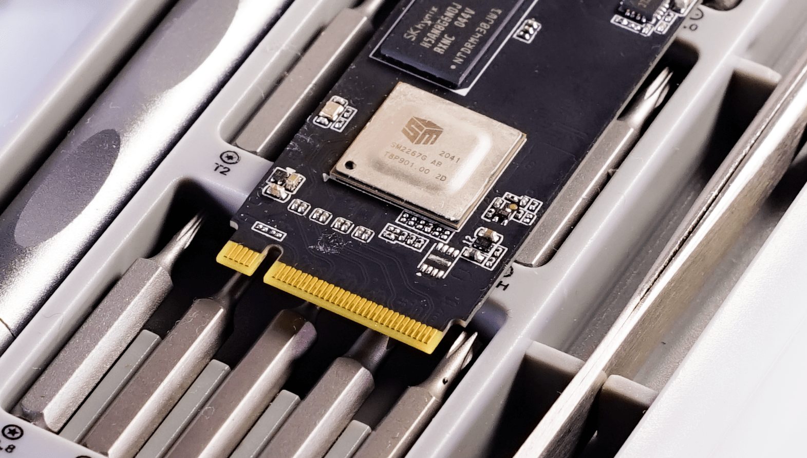 1块2毛钱1gb的pcie40威刚s50lite2tb上手评测