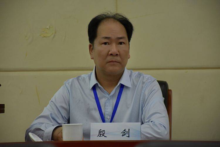 驻马店市人民政府副秘书长刘光辉,驻马店市工业和信息化局党组书记