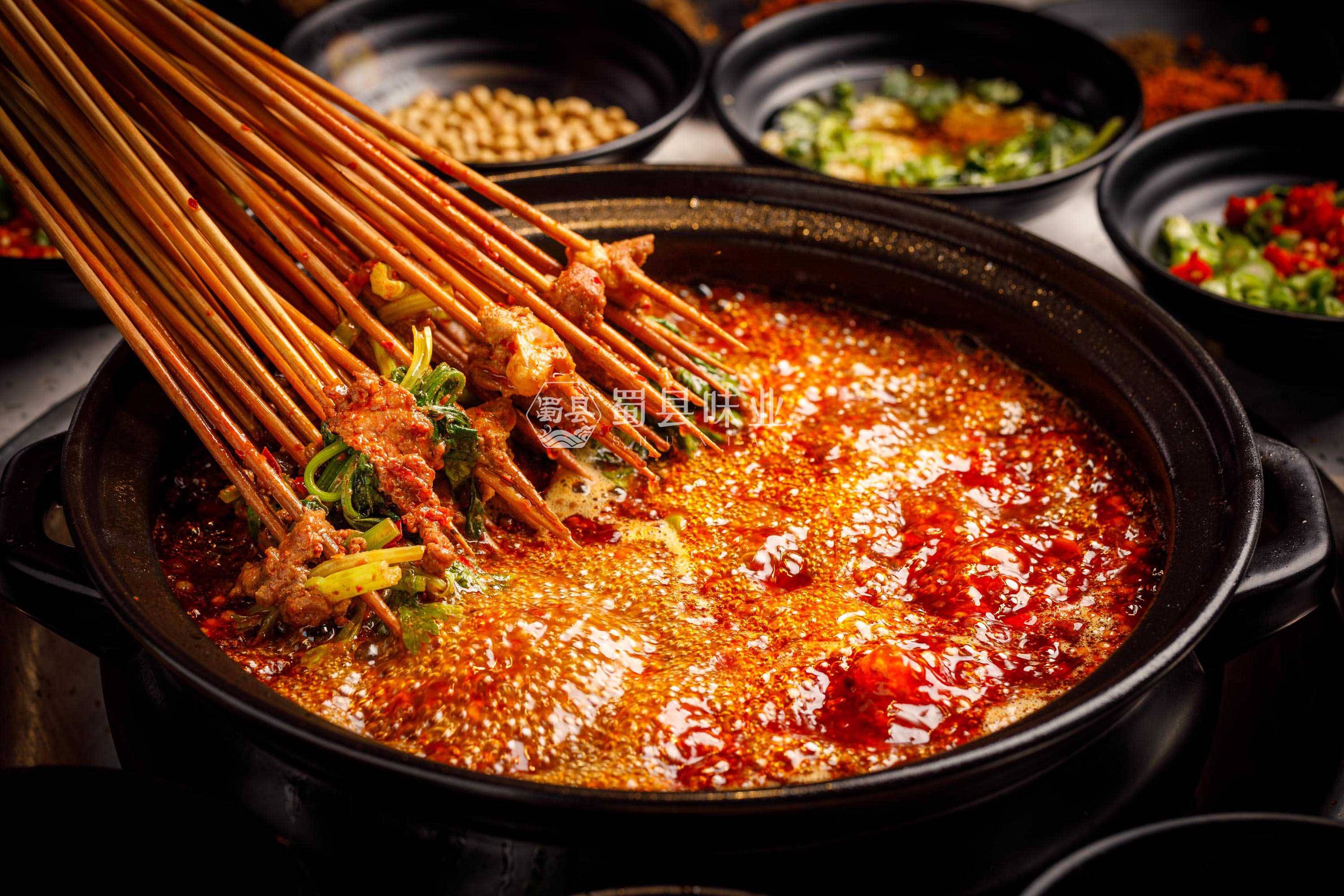 串串香店不赚钱?你的底料选择对了吗