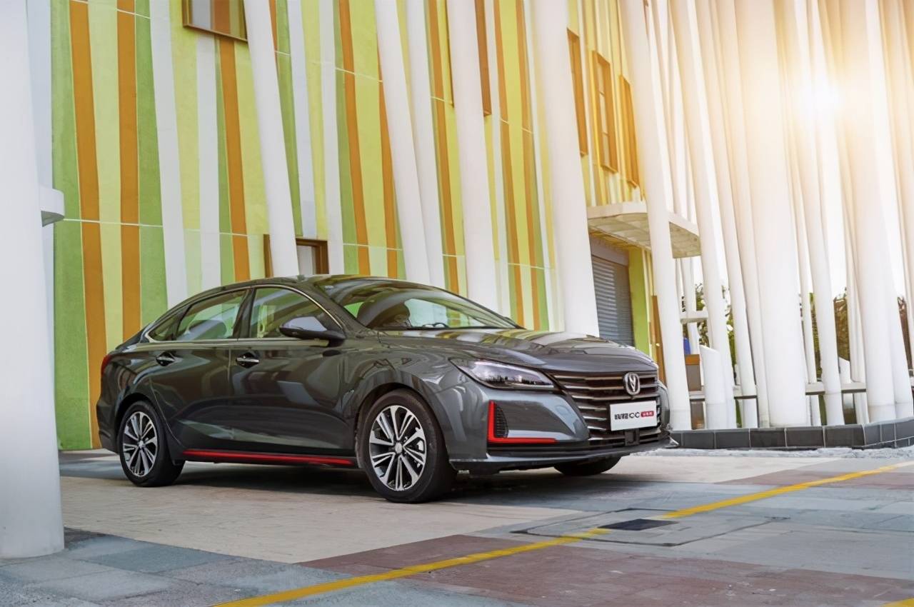 长安锐程cc各方面表现越级更名之后变低调