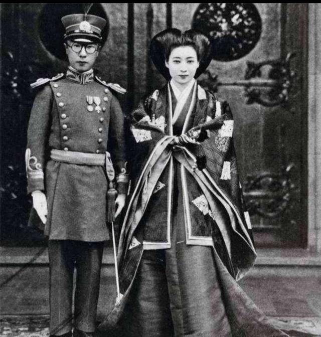 即便日本贵族家庭也无权反对,嵯峨浩等于是被强行嫁给了溥杰