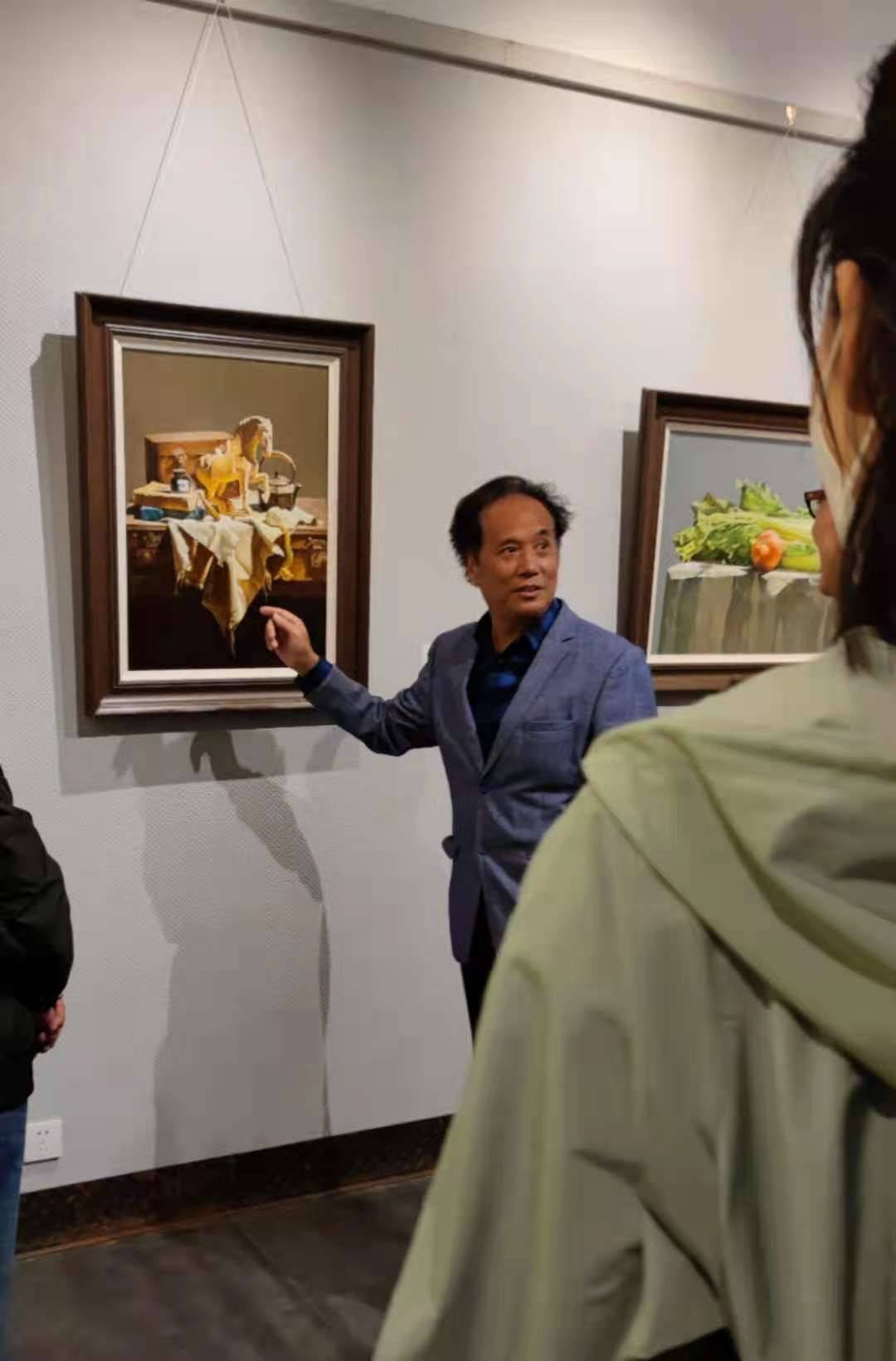 "艺"起美好》重装启幕 画展首日现场人气爆棚