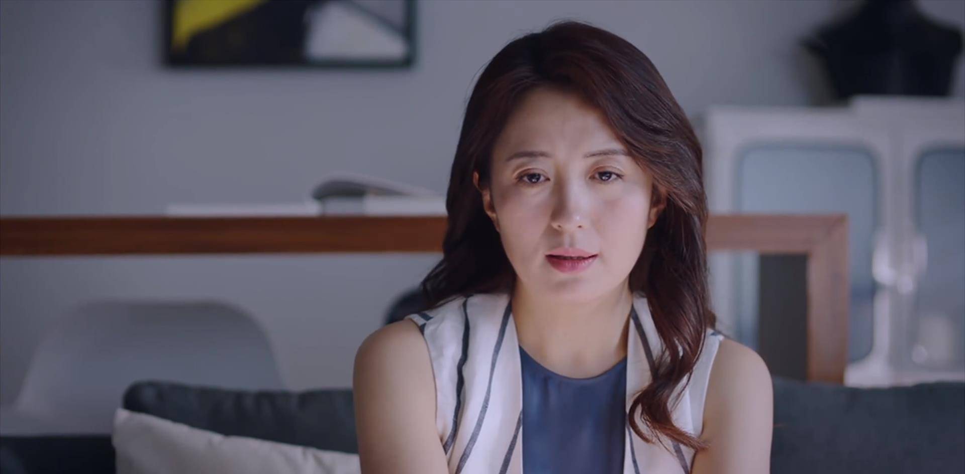 《以家人之名》观众跪求凌霄尖尖分手,爆发后自己先哭,太软弱