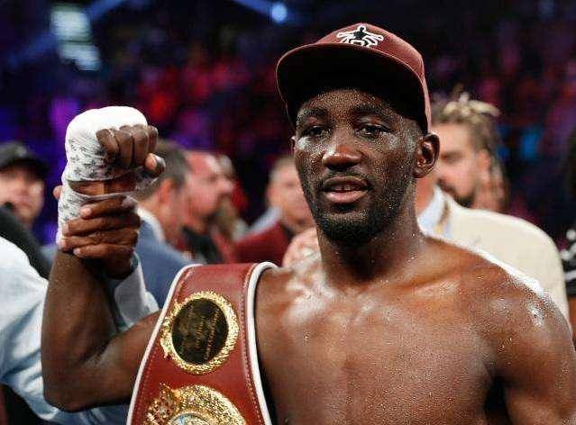 拳王克劳福德近况!娶240斤妻子,7年生6子,曾表示还想要个女儿_拳击