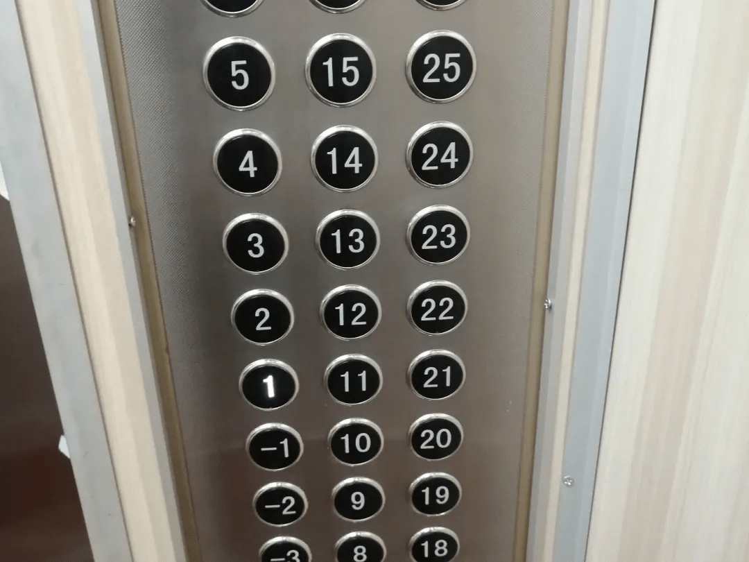 触摸电梯按钮总有细菌怎么办别怕电梯抗菌键康膜闪亮登场
