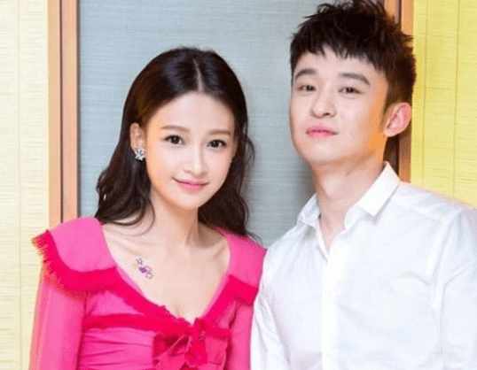 姐弟恋排行_中国足坛六大姐弟恋球员年龄差排行