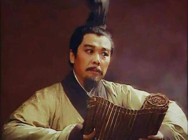 刘备饰演者孙彦军,从采油工人到国家一级演员,少年凄苦晚年俭朴_曹操