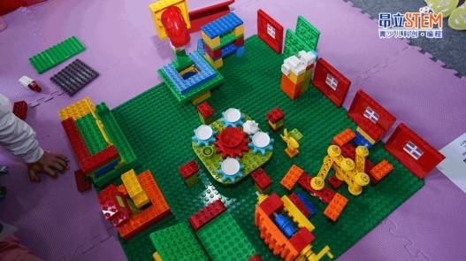 robotex世界机器人大会全国总决赛昂立斯坦星球原昂立stem战队全员