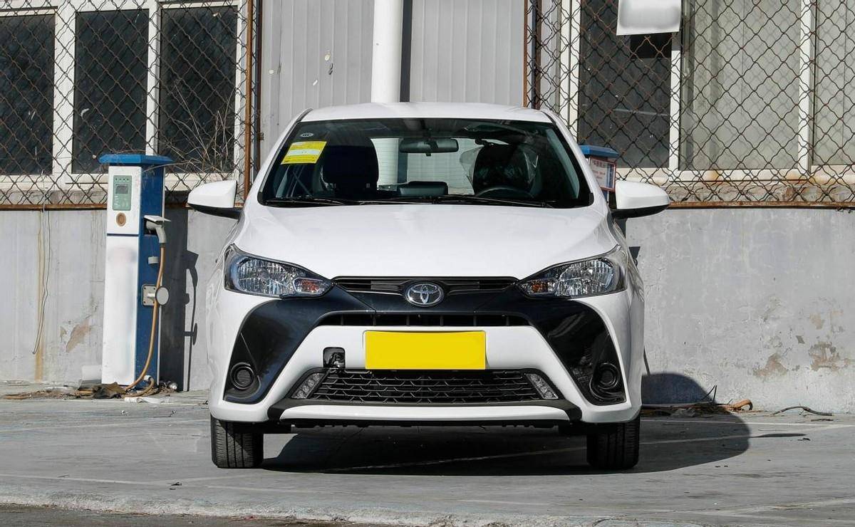 丰田致炫门槛七八万油耗仅5l造型还很时尚为何火不起来