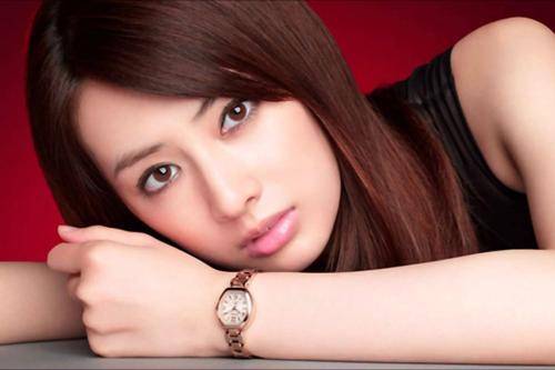 如何变成一个有气质的女生 e3780c151f19438aa99b4412296ebb4b.jpeg
