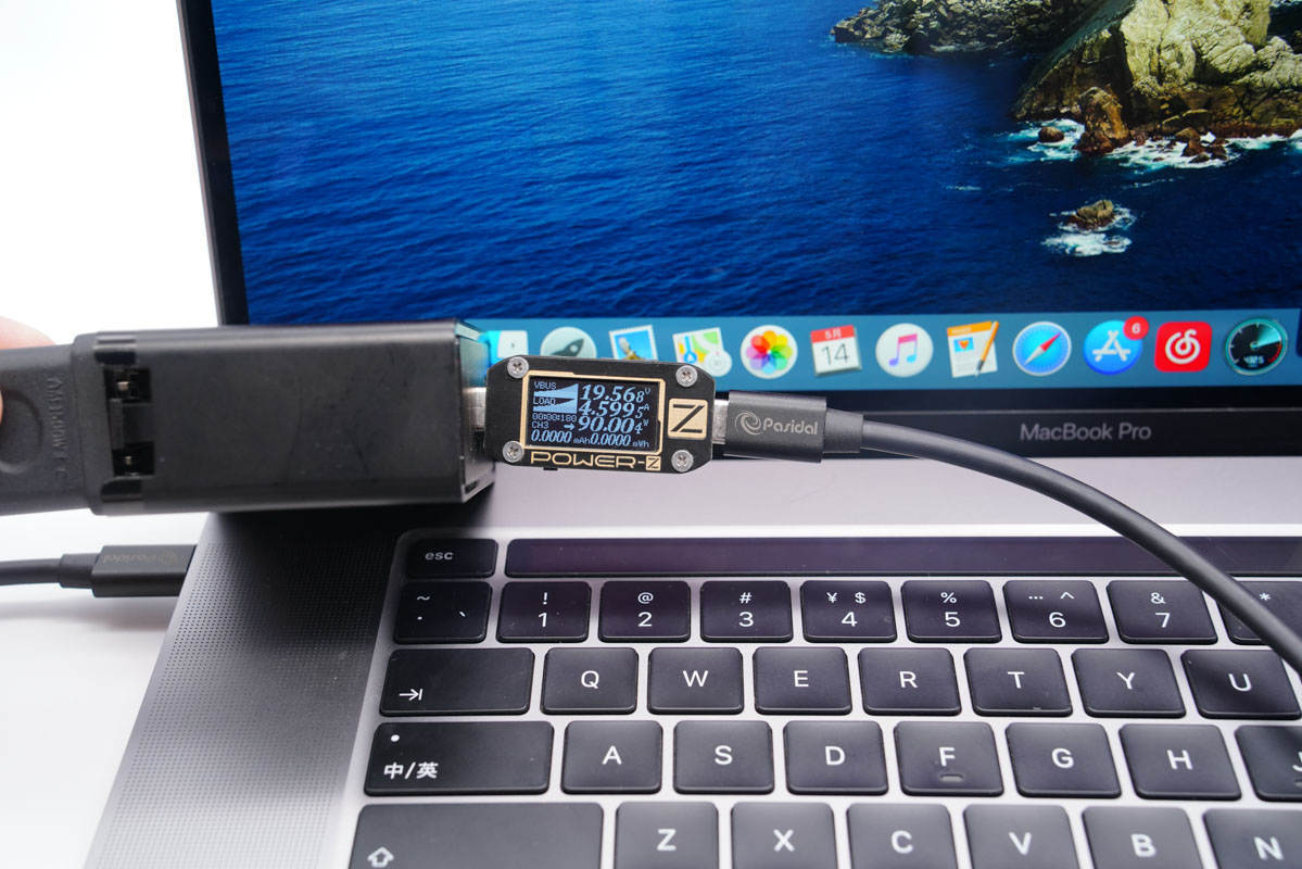 Macbook|超高速的 Pasidal 新品雷电 4 充电数据线评测