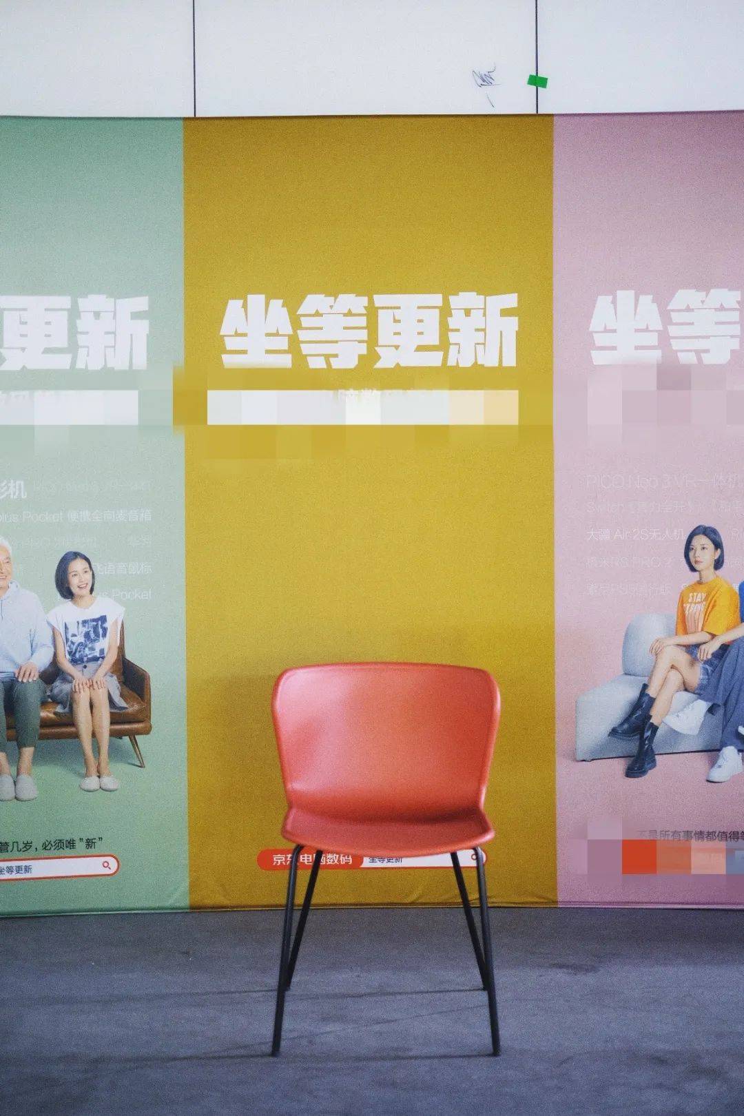 作为九亿少女的流量,几天前林更新就在微博上发了一个"坐等更新"本鞍