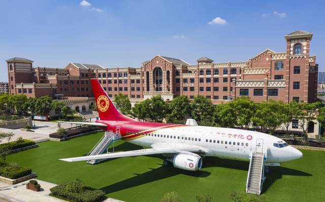 成都航空科普,研学活动,航空夏令营,首选天府航空学院