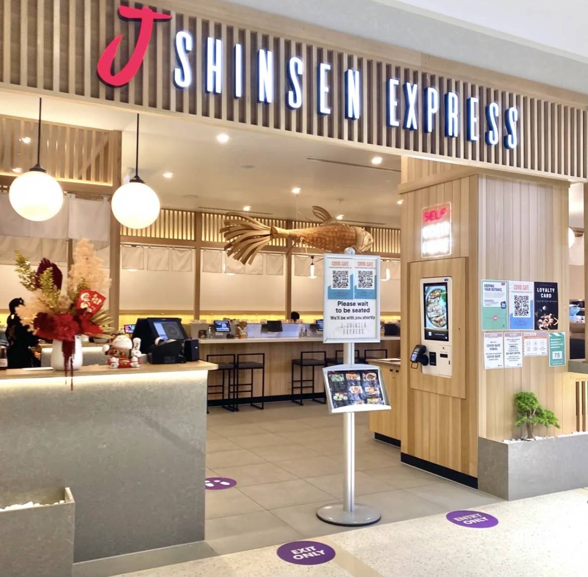 譬如澳洲被纽约时报评为全球十佳餐厅的din tai fung也于近日宣布倒闭