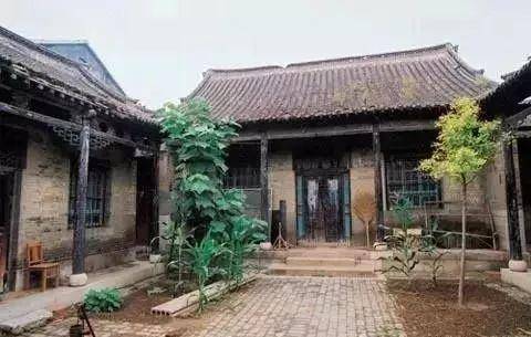 孟人均
