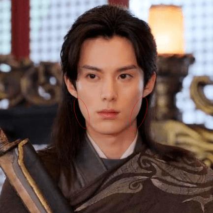 尉迟龙炎王鹤棣改编自橙光游戏《逆袭之星途闪耀》中《遇龙》一节.