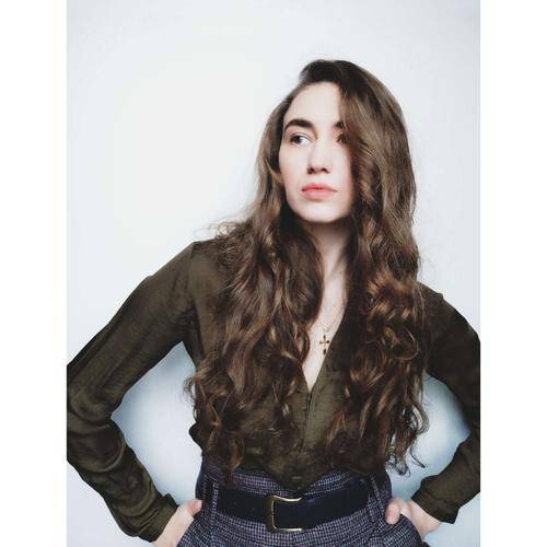 俄罗斯女诗人唐曦兰:牛年到来前,我穿上了人生第一件旗袍!