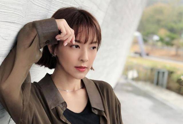 原创35岁的女演员宣布怀孕，求子路很辛酸，打排卵针痛到冒冷汗