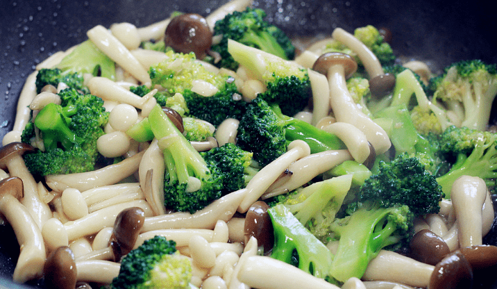 炒什么菜营养又减肥 3af72a2cdd134b02a6f6fde2dbde4c15.png