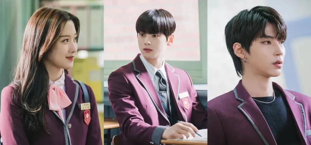 来和林周京学习女神大法~_校服