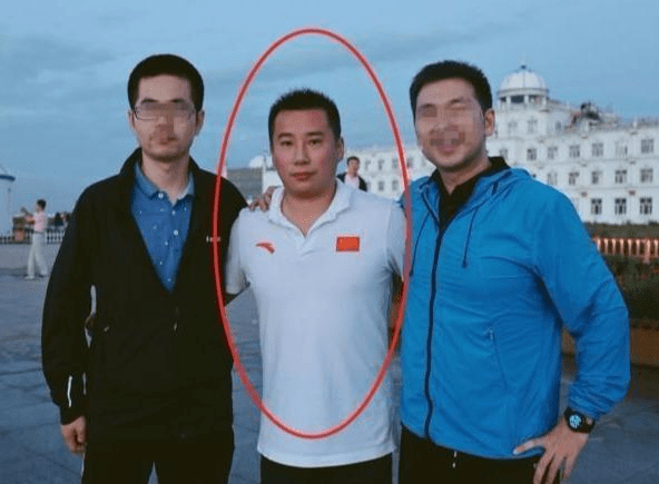 体操王子成无业游民,只因未婚妻诈骗5800万,今靠兼职为生太悲惨_肖钦