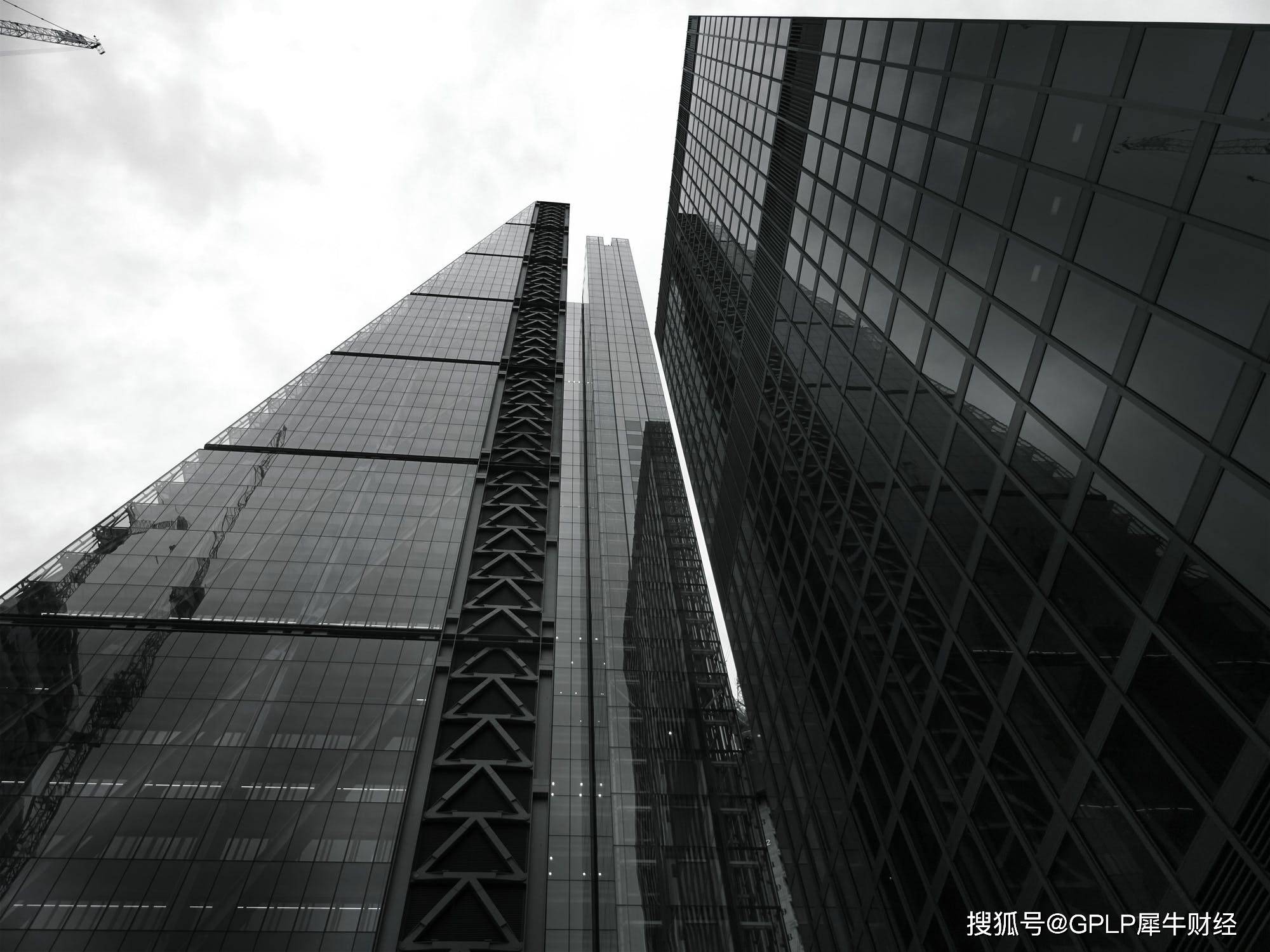 唯科模塑IPO：核心业务收入下滑 半数子公司