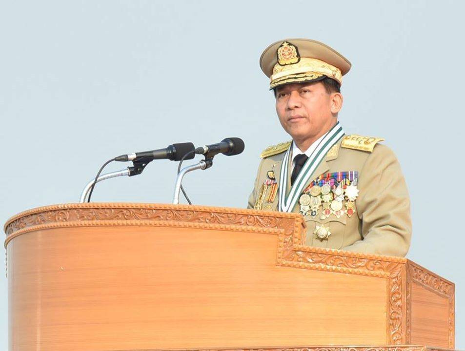 缅甸将官军衔分为五级敏昂莱从少将晋升到大将只用了5年时间